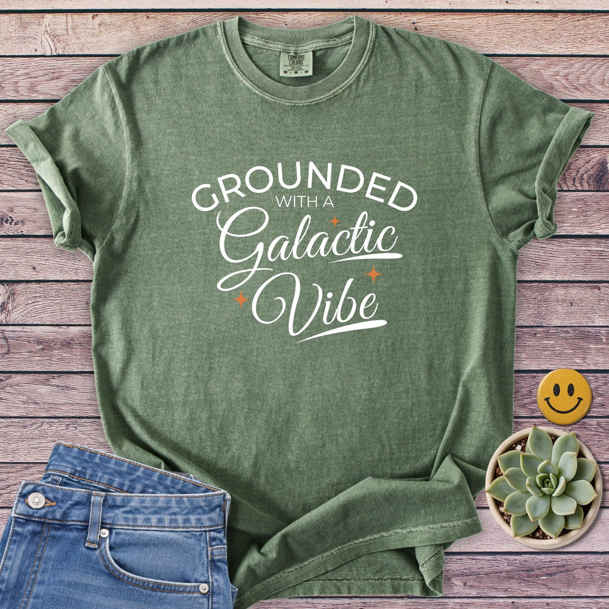 Grounded Vibe T-Shirt in Moss