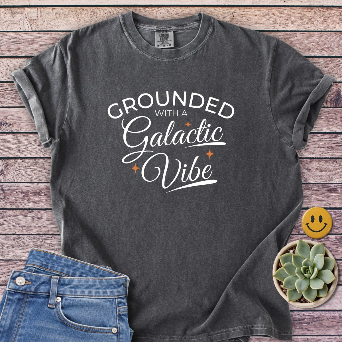 Grounded Vibe T-Shirt in Pepper