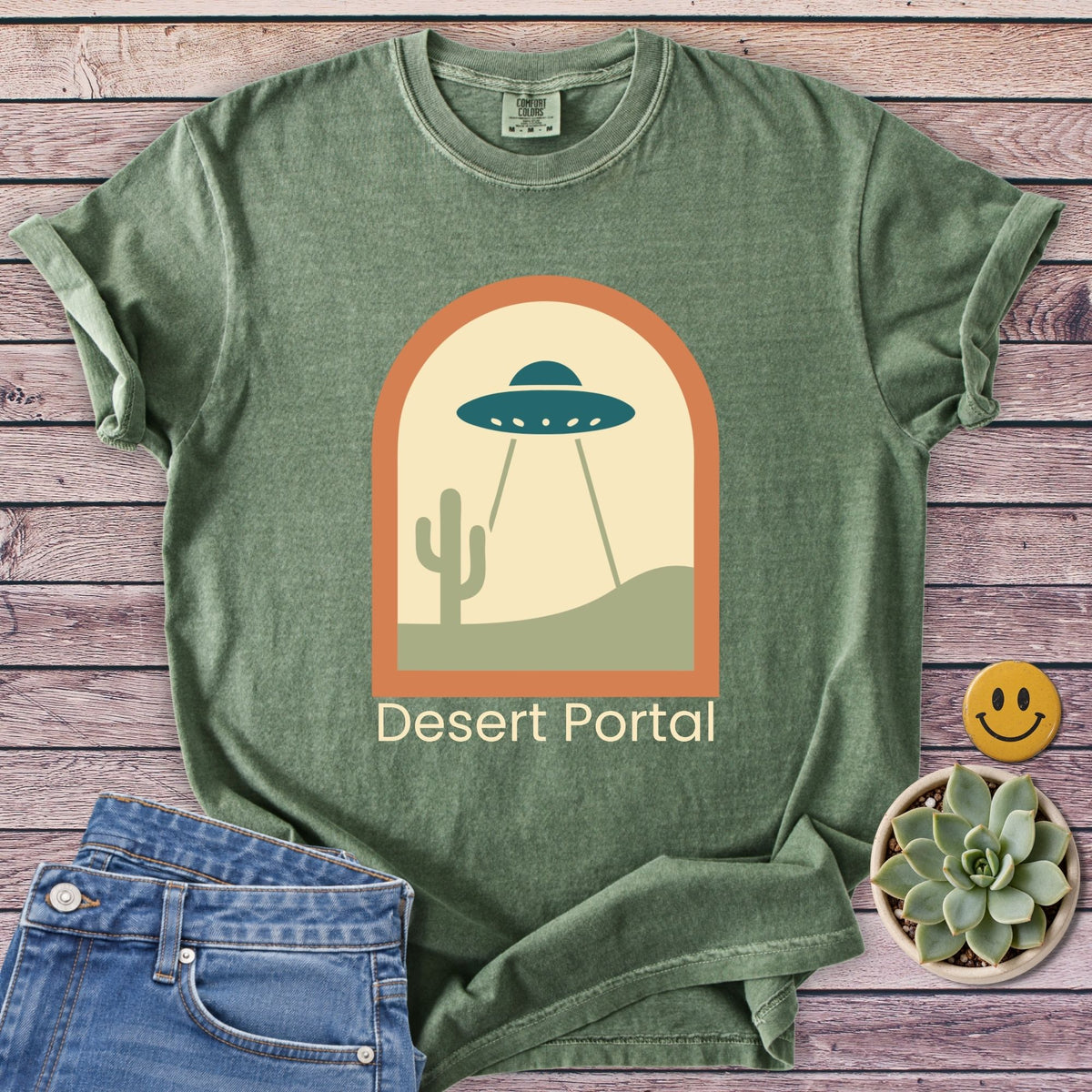 Desert Portal T-Shirt in Moss