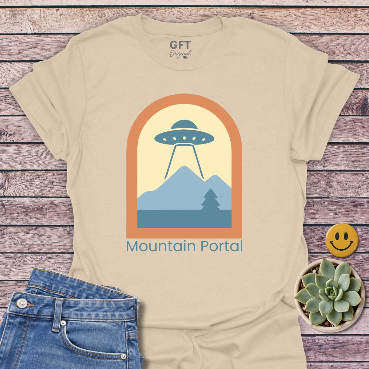 Mountain Portal Classic Tee in Sand