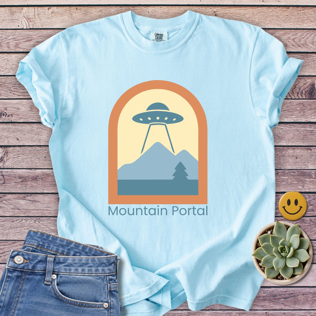 Mountain Portal T-Shirt in Chambray