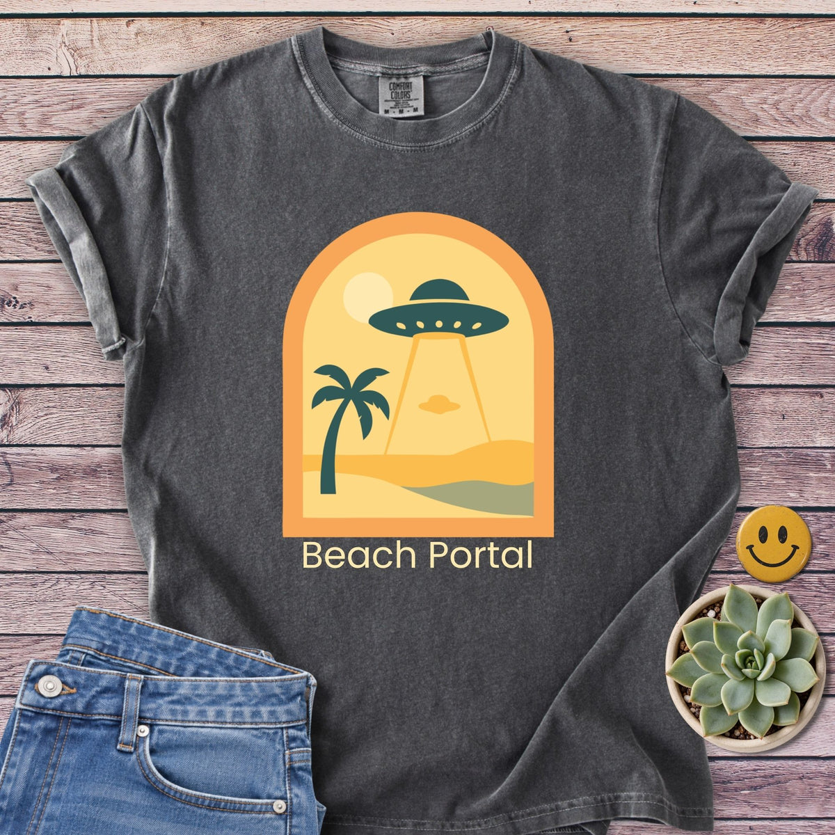 Beach Portal T-Shirt in Pepper