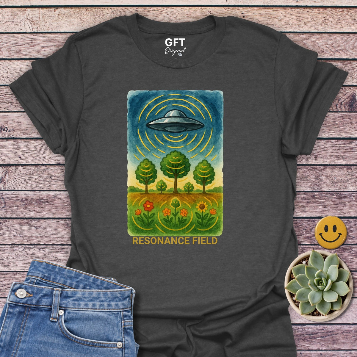 Resonance Field T-Shirt in Dark Heather