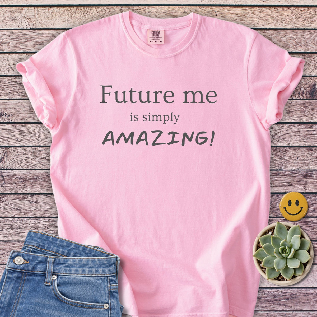 Future Me... Amazing! T-Shirt in Blossom
