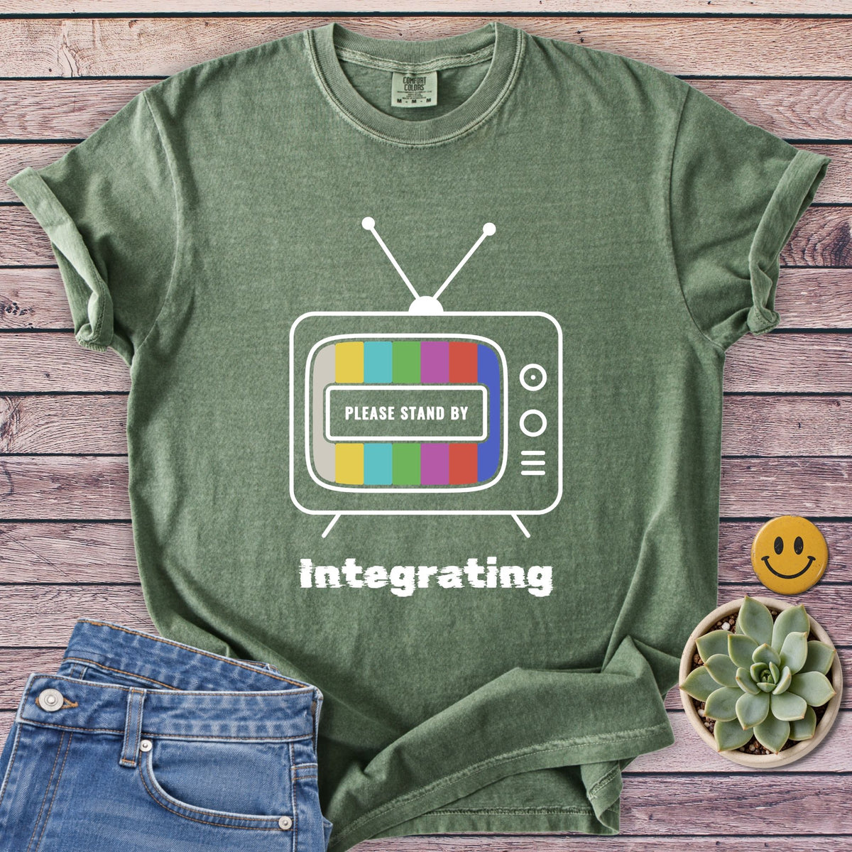 Please Stand By T-Shirt in Moss