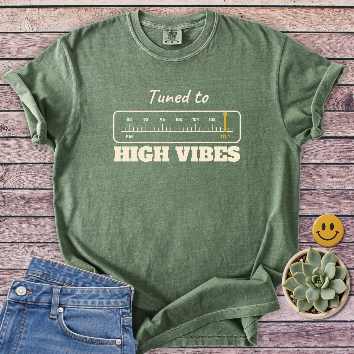 111.1 Vibes T-Shirt in Moss