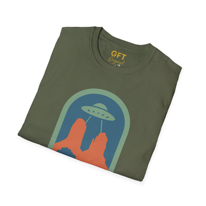 Red Rocks Portal - T-Shirt