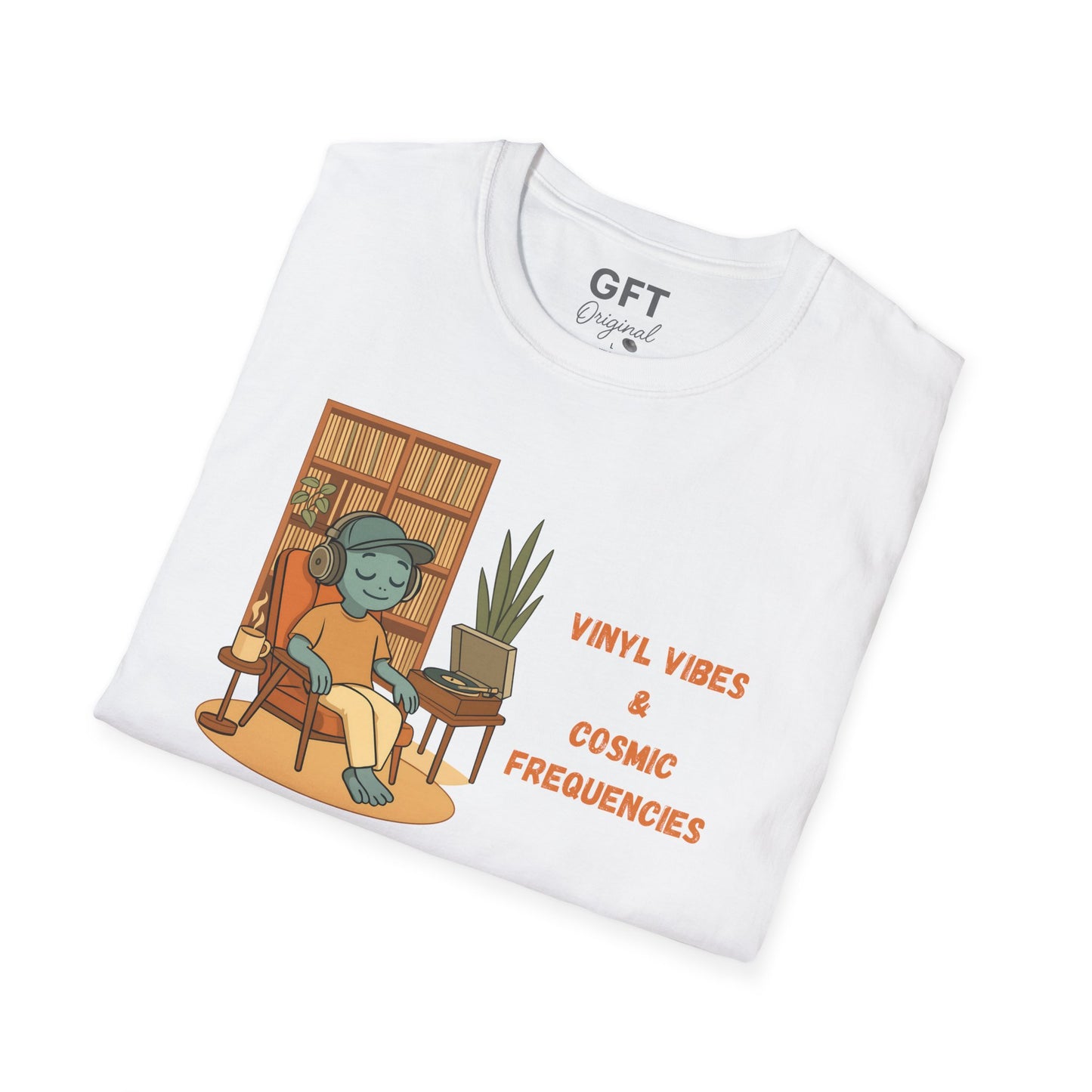 VINYL VIBES & COSMIC FREQUENCIES - T-Shirt