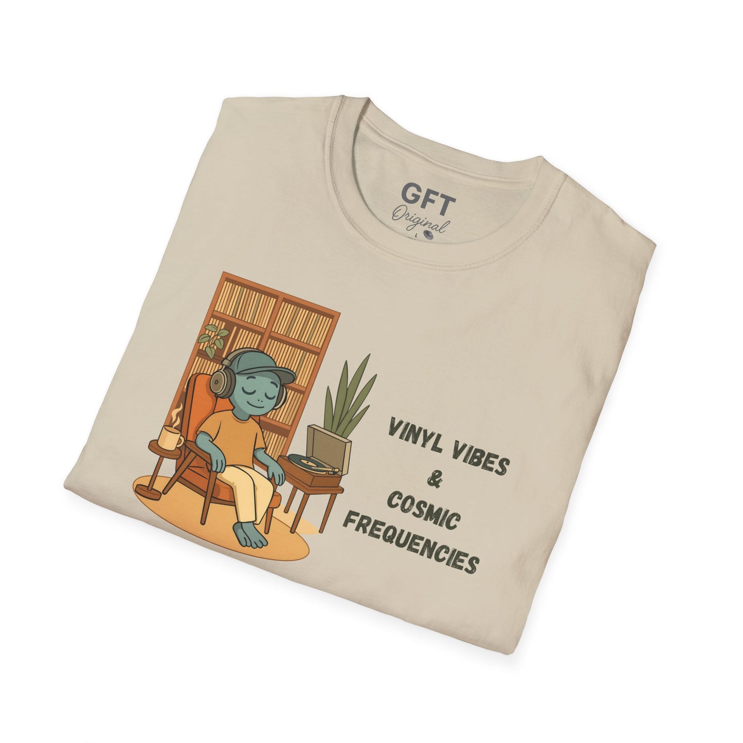 VINYL VIBES & COSMIC FREQUENCIES - T-Shirt