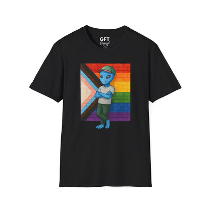 ET Pride Flag - T-Shirt