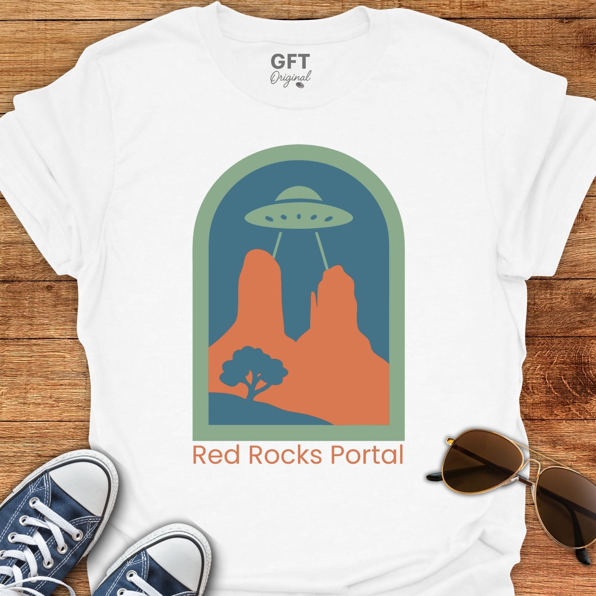 Red Rocks Portal - T-Shirt