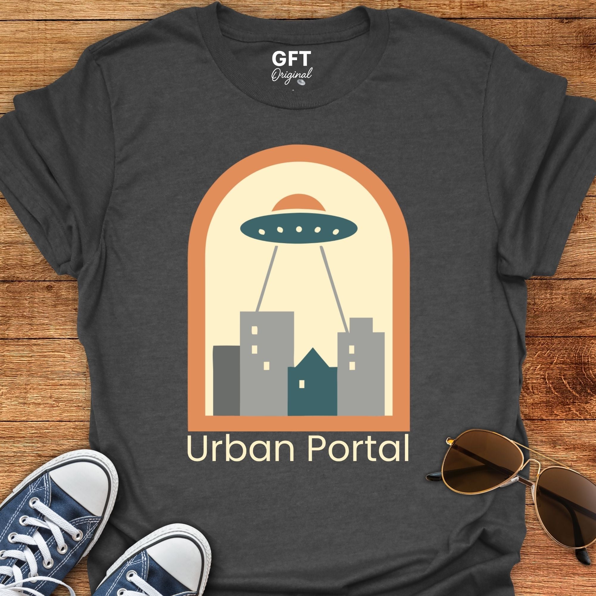 Urban Portal - T-Shirt