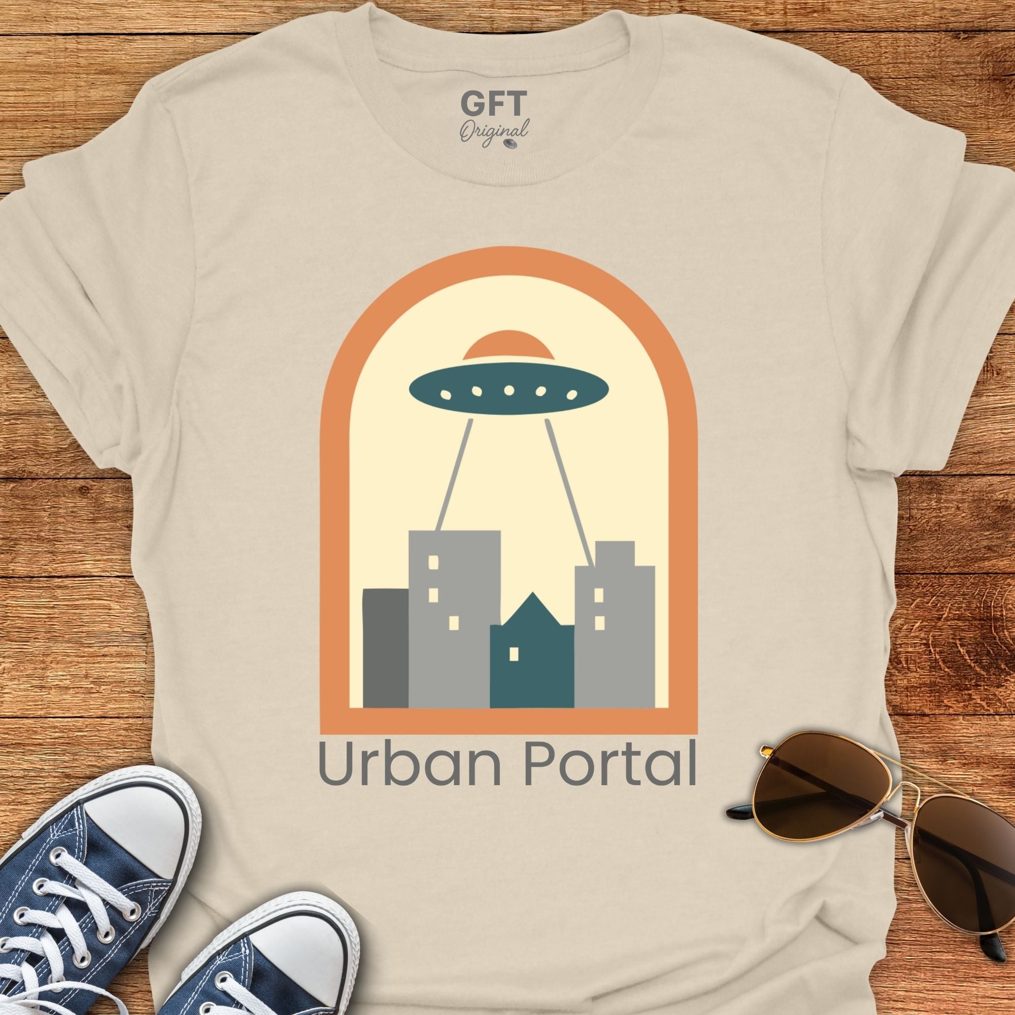 Urban Portal - T-Shirt