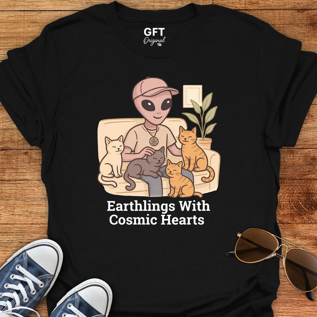 Cosmic Hearts 💜 Cats – T-Shirt
