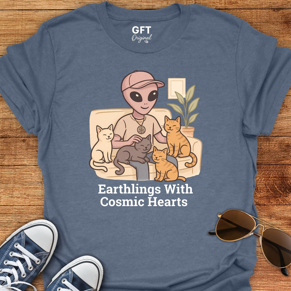 Cosmic Hearts 💜 Cats – T-Shirt