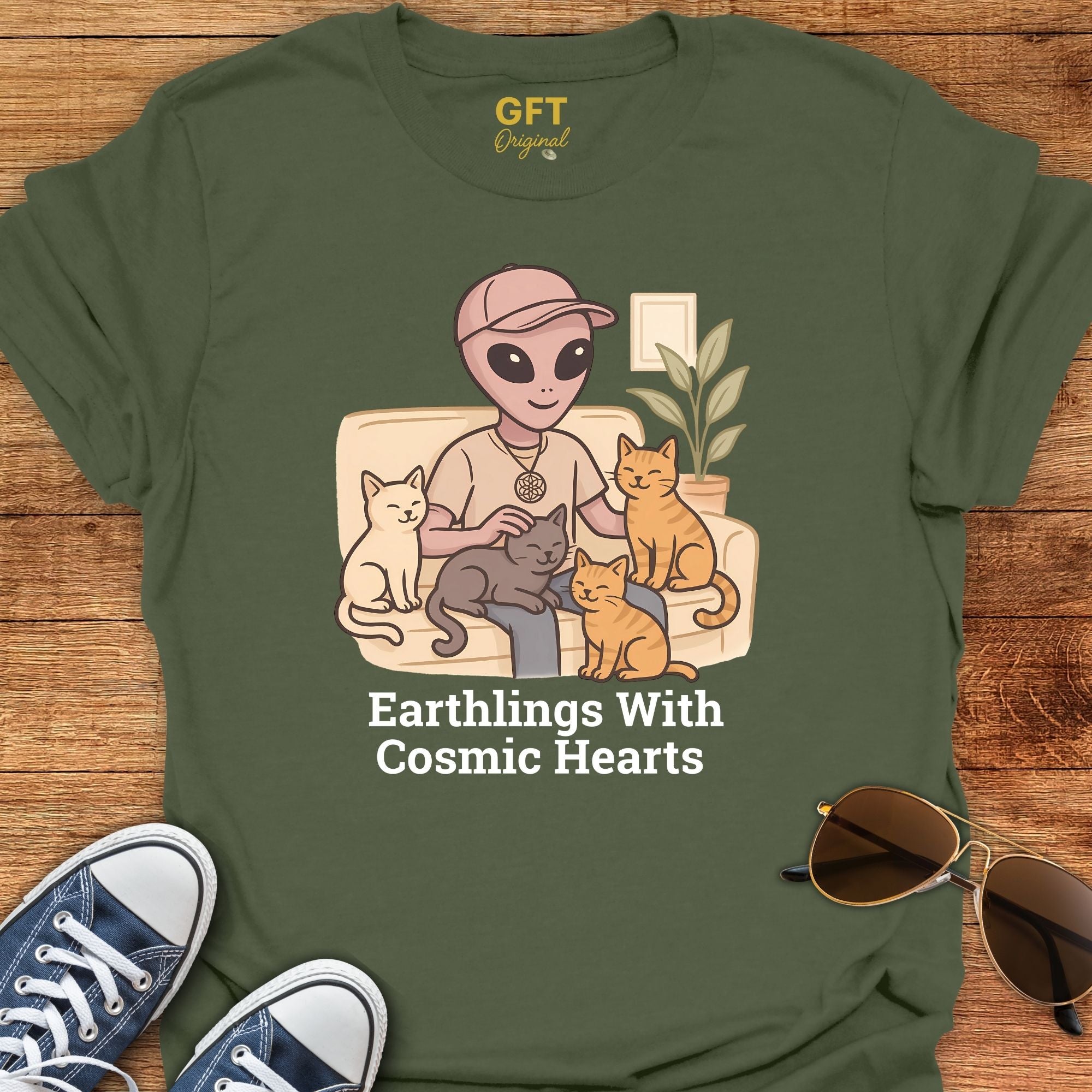 Cosmic Hearts 💜 Cats – T-Shirt