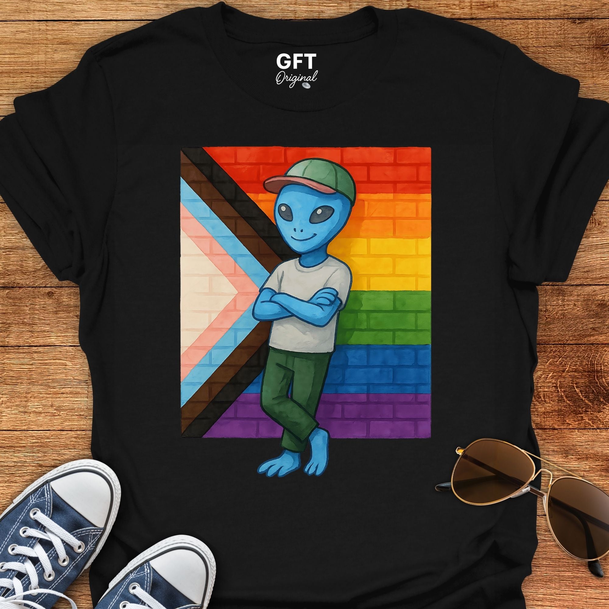 ET Pride Flag - T-Shirt