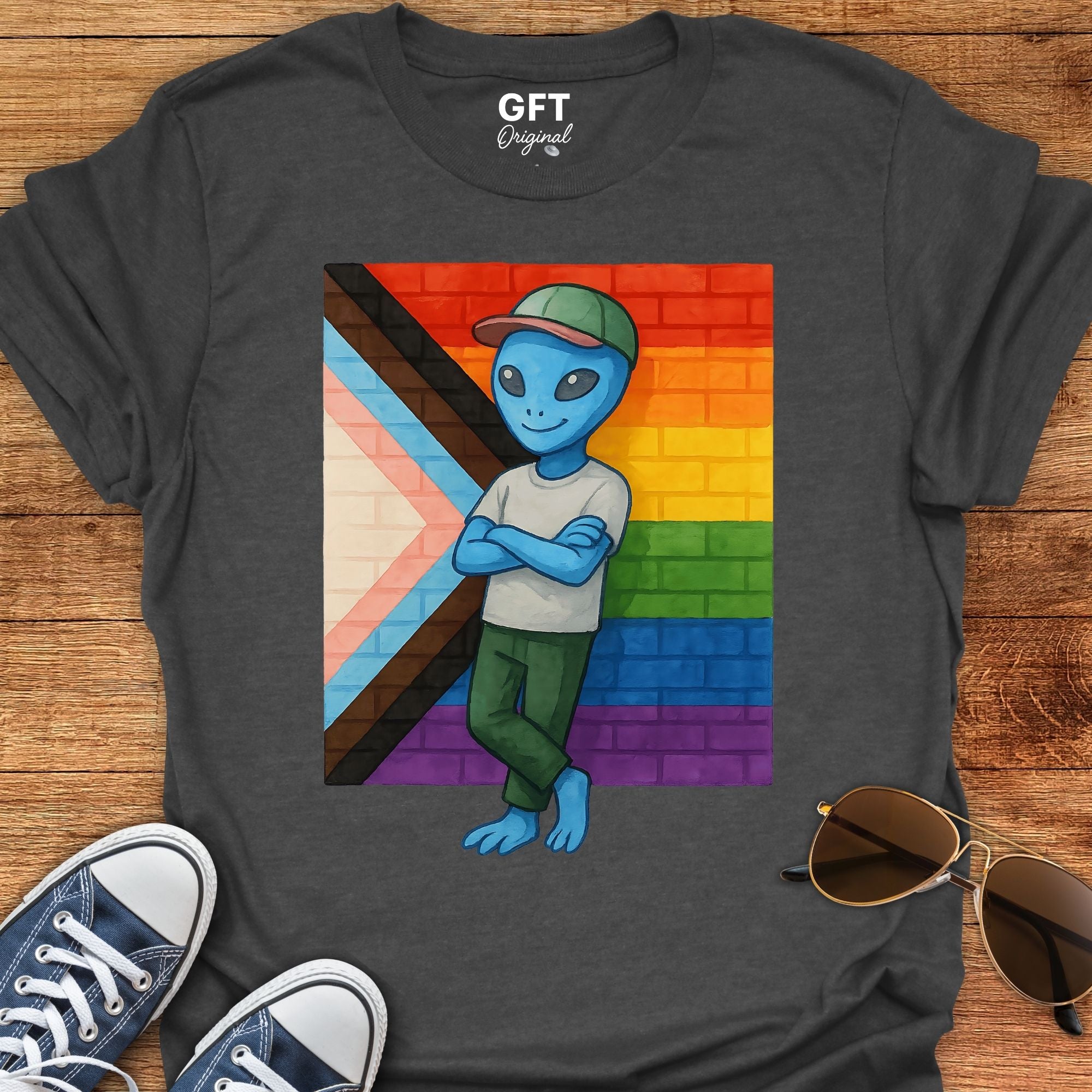 ET Pride Flag - T-Shirt
