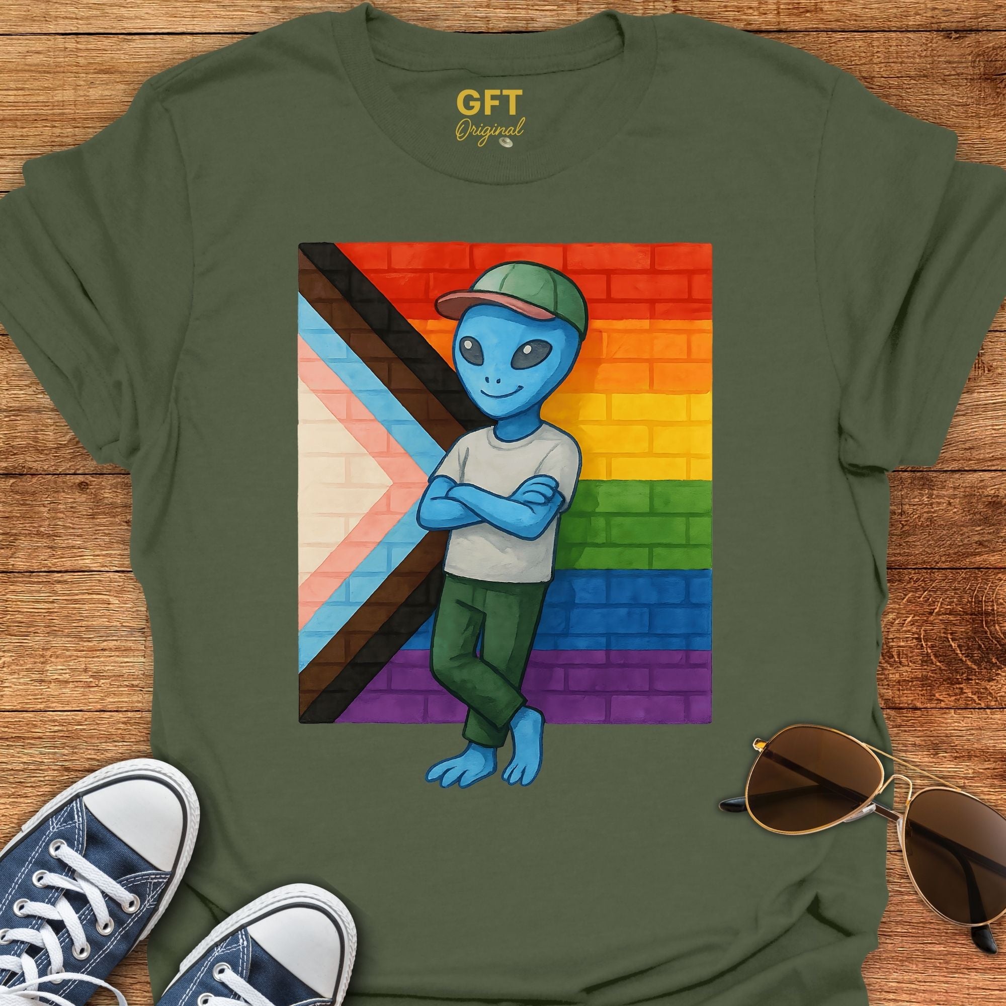 ET Pride Flag - T-Shirt