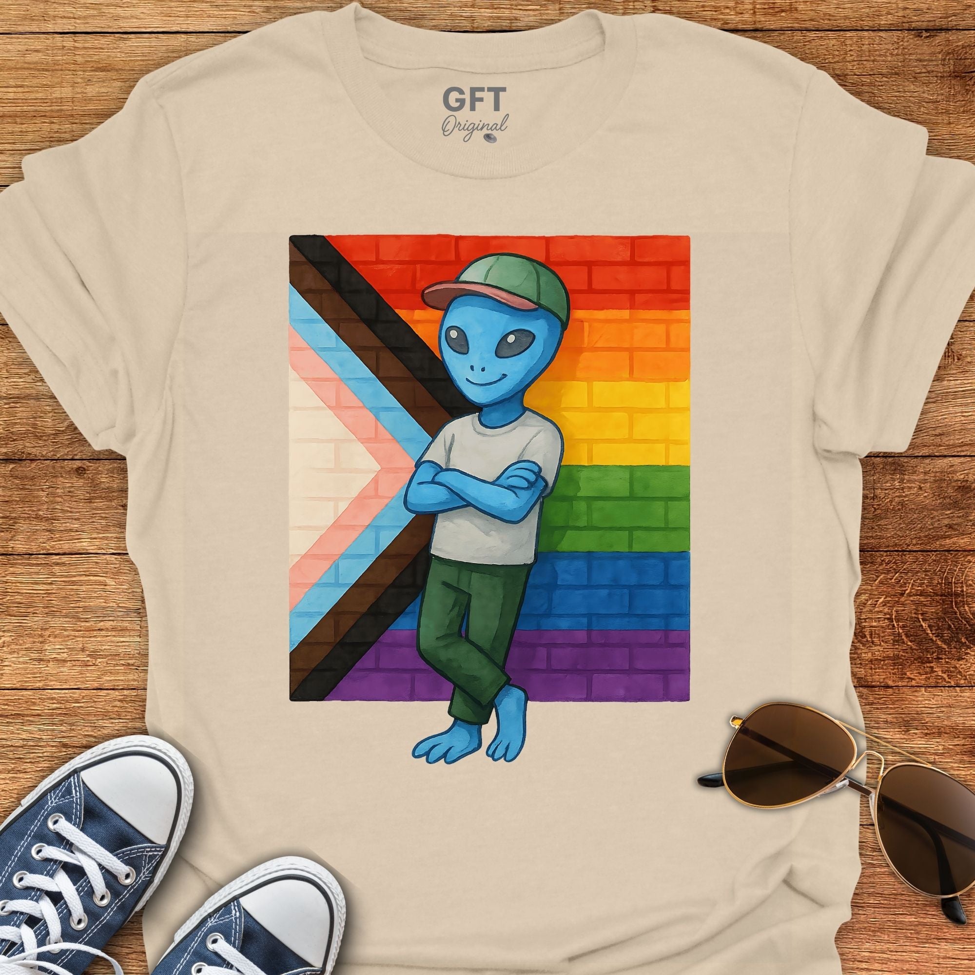 ET Pride Flag - T-Shirt