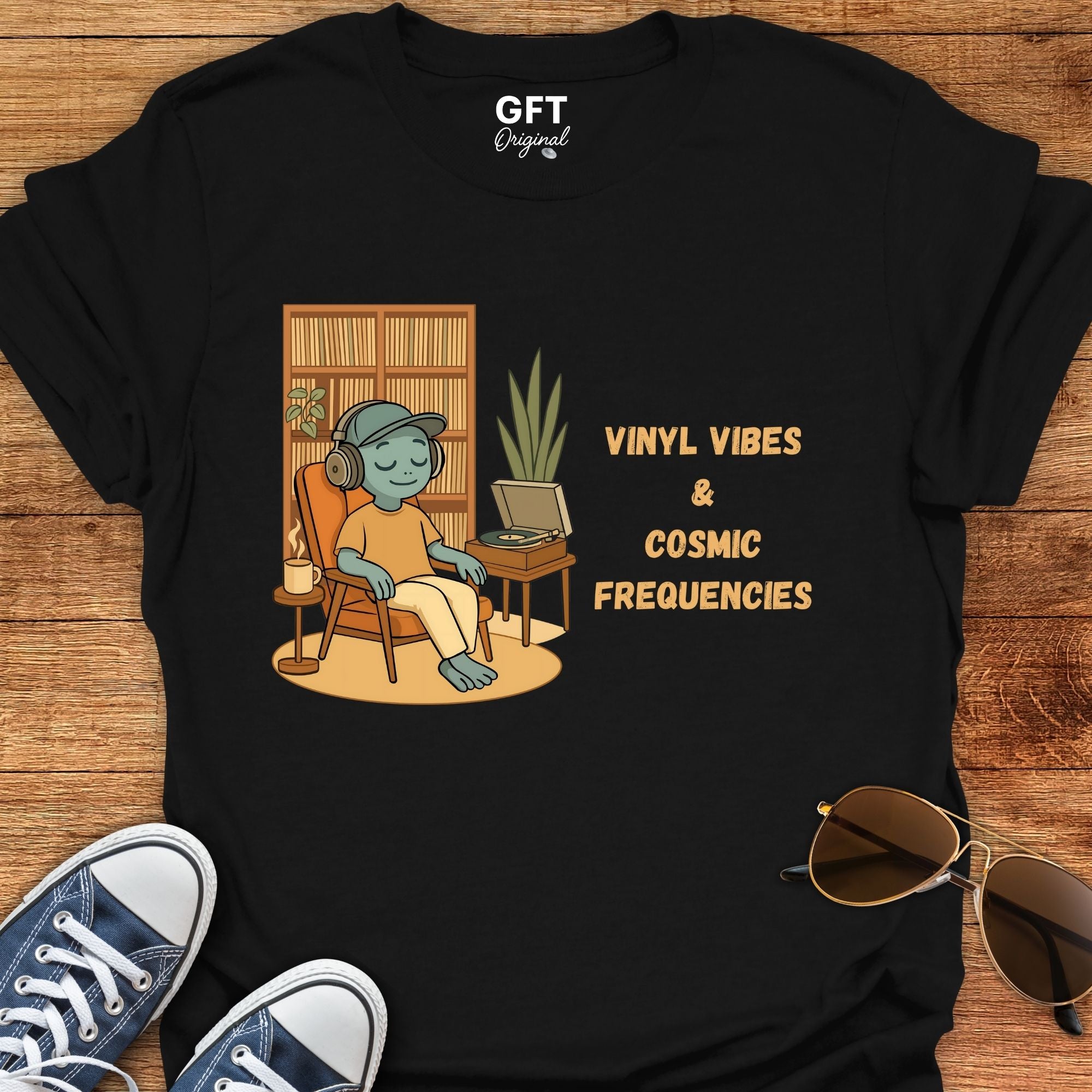 Vinyl Vibes - T-Shirt