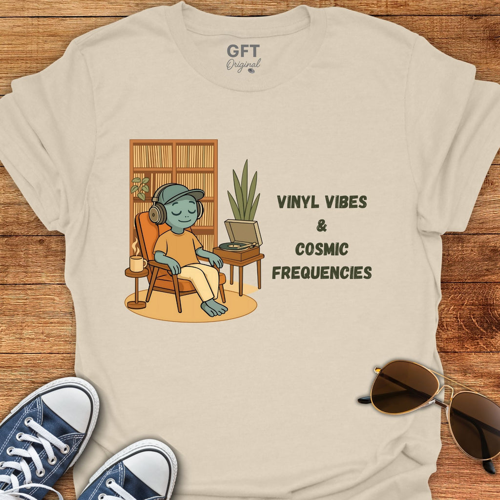 Vinyl Vibes - T-Shirt