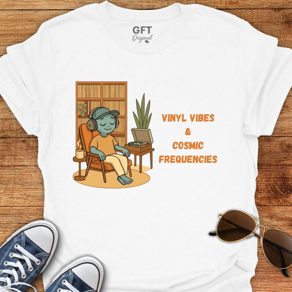 Vinyl Vibes - T-Shirt