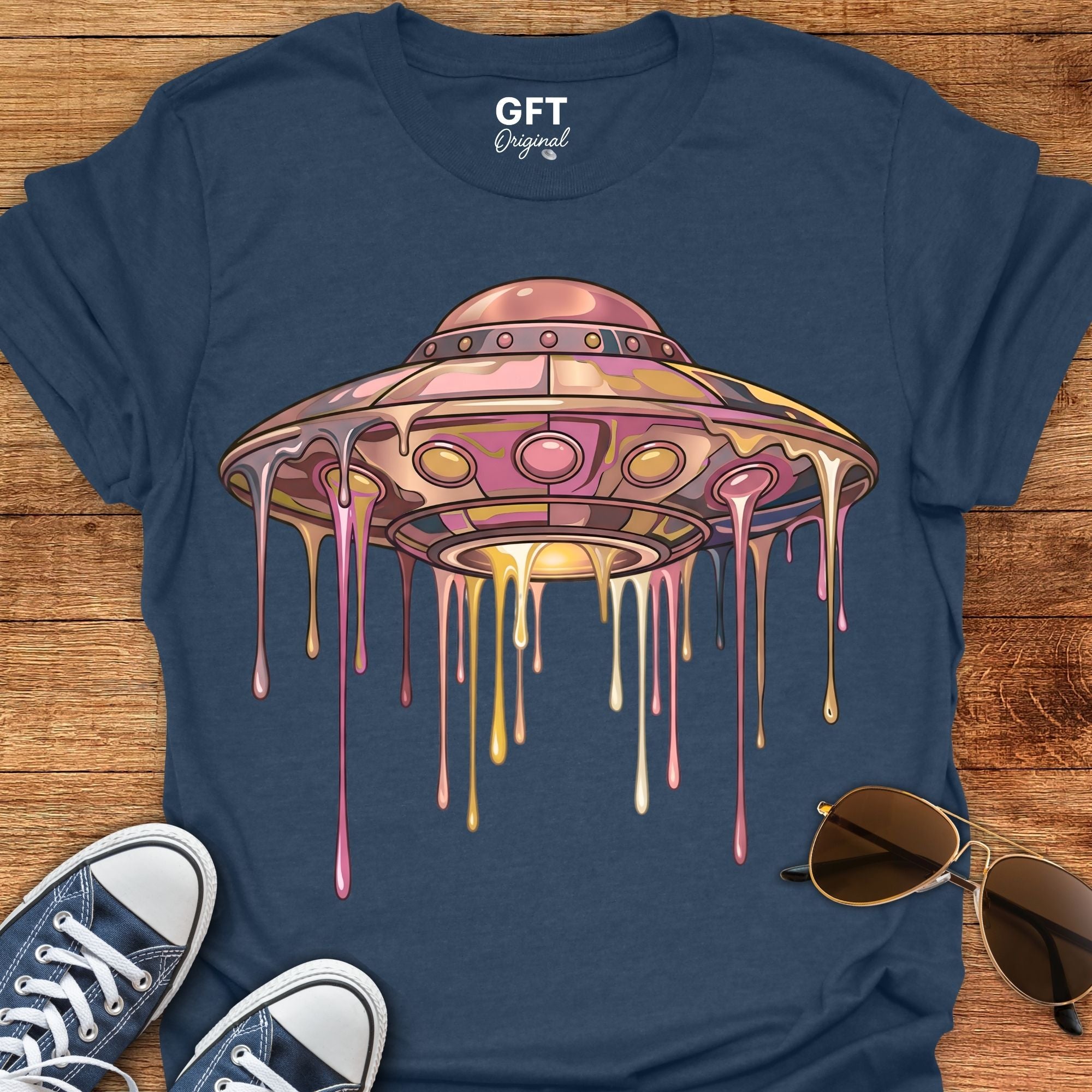 Drippy Trippy UFO Pink - T-Shirt
