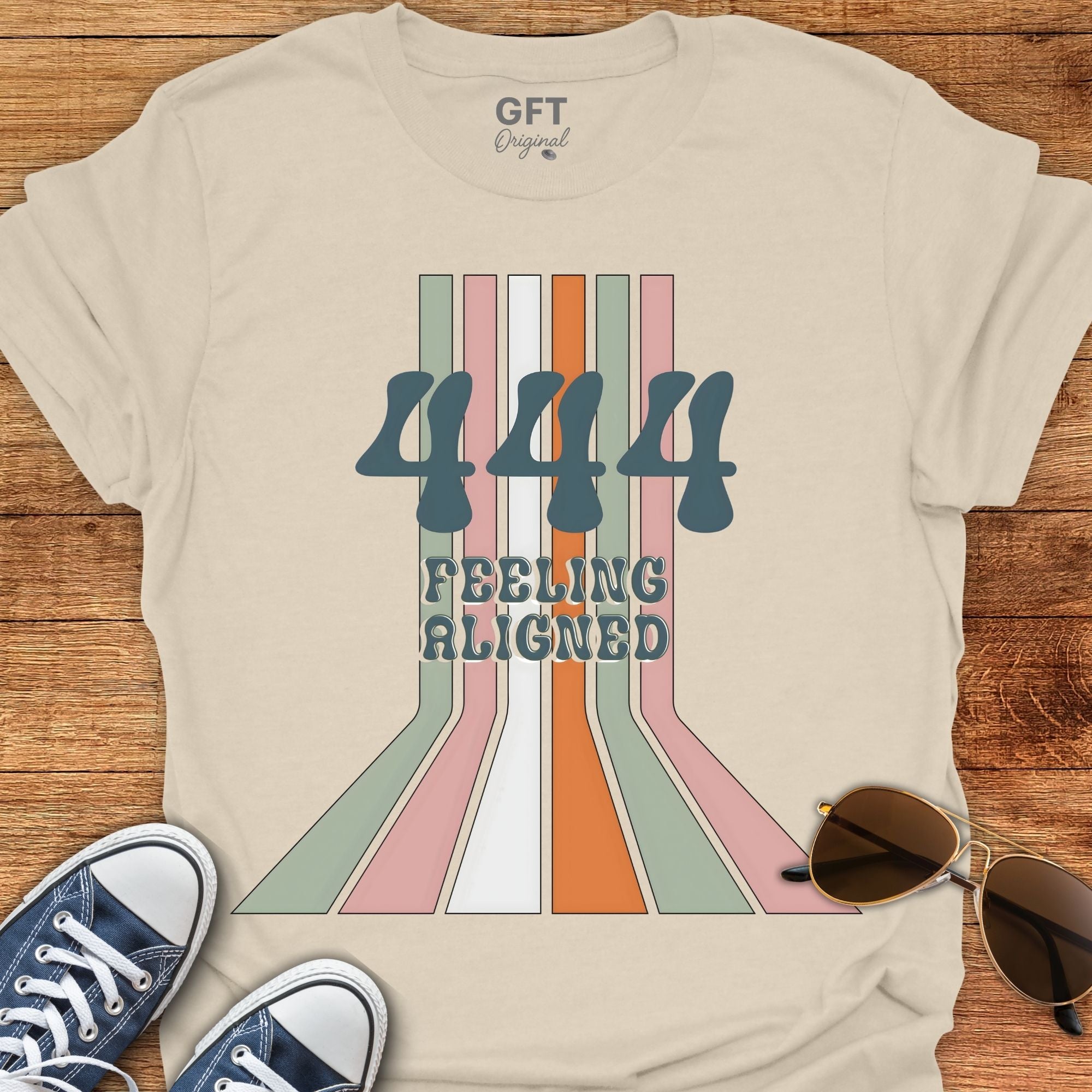 Retro Lines 444 - T-Shirt